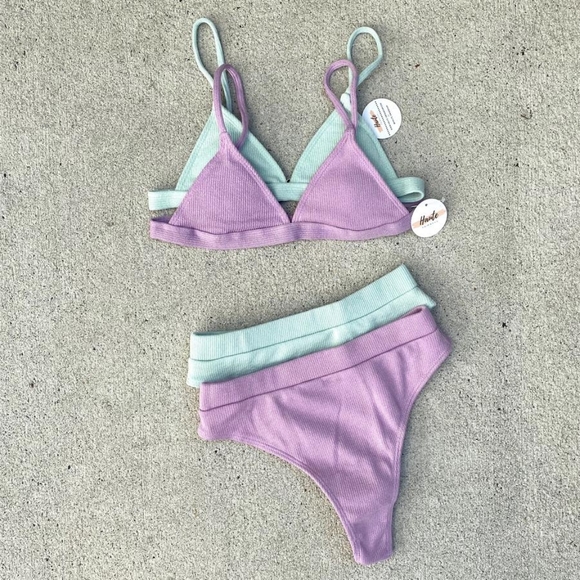 Haute Swimwear mint "Mellie" bikini set; size S - Picture 2 of 3